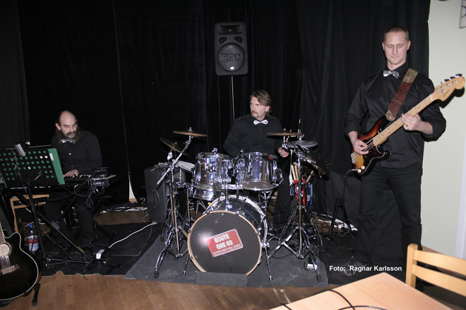 6 Musiken